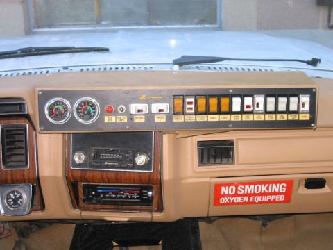 1984 Ford F-350 photo