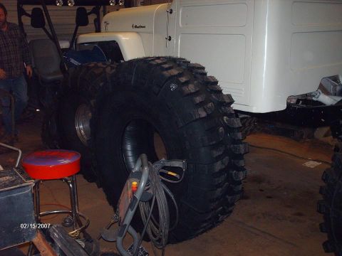 1990 Ford F-150 - New 54 bogger.