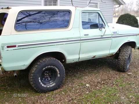 1979 Ford Bronco photo