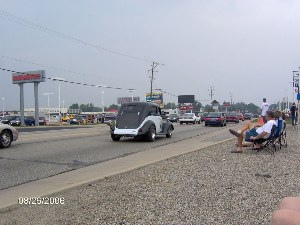 Old cop car 1
