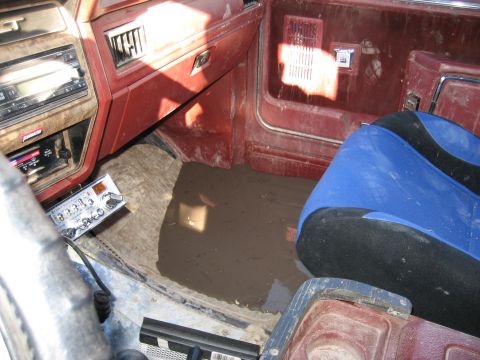 1986 Ford Bronco - water in my bronco when i got stuck