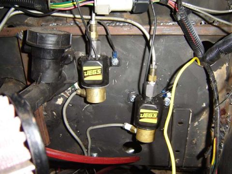 1971 Ford Bronco - Line locks
