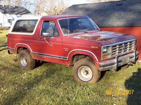 1986 Ford Bronco - Back from playin' in the mud....a little.