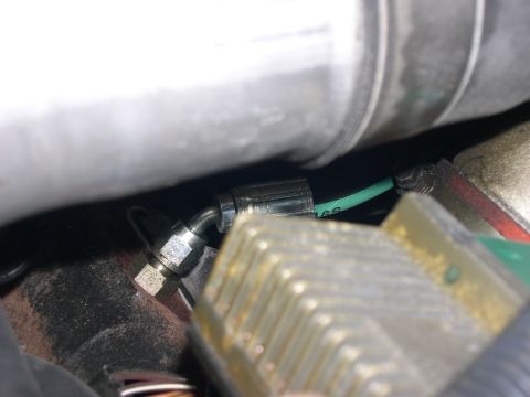 2002 Ford Excursion - Oile Crossover Tube