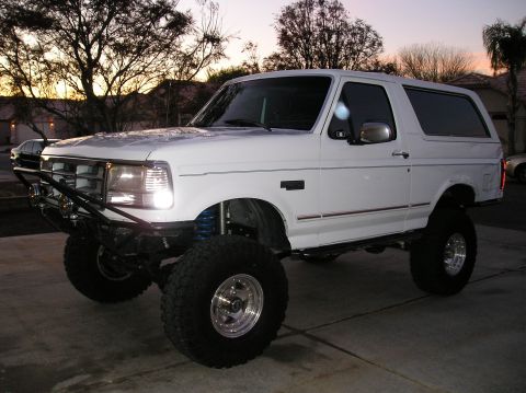 1993 Ford Bronco - This lifted 1993 Ford Bronco is ready for off-road adventures with its custom bumper and oversized tires.