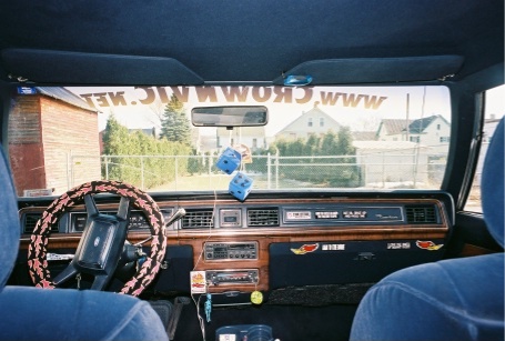 1989 Ford LTD Crown Victoria - Inside. I know, I got too much stuff =P
