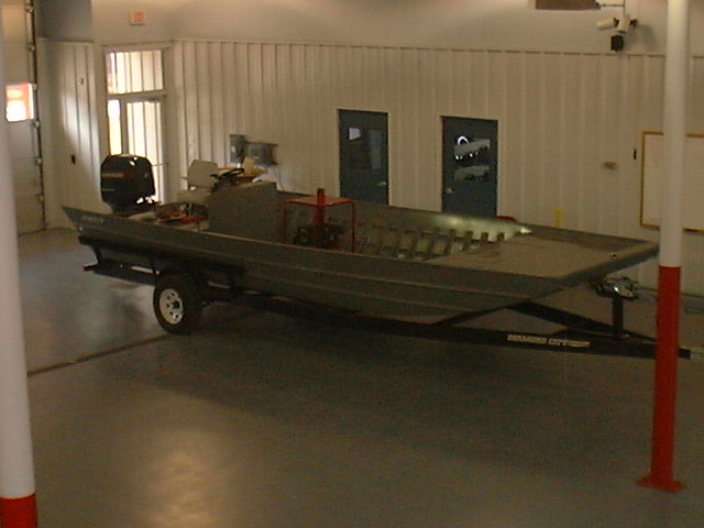 2002 Alumacraft 1436 LT “Fire boat”