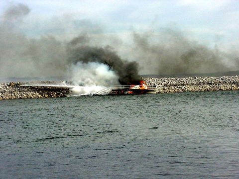 2002 Alumacraft 1436 LT “Fire boat”