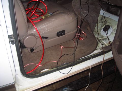 1996 Ford Bronco - installing everything