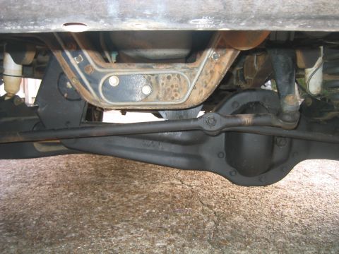 1996 Ford Bronco - front axle (after)