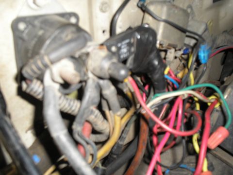 1990 Ford Bronco - mega fuse install