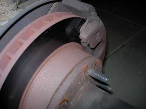 1990 Ford Bronco - Drivers side very smooth both sides. No rust where pads made contact.