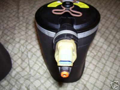 1996 Mercury Grand Marquis - http://www.crownvic.net/drock96marquis/RAS.htm 1998 and up Panther RAS base-rate Airsping cap & solenoid