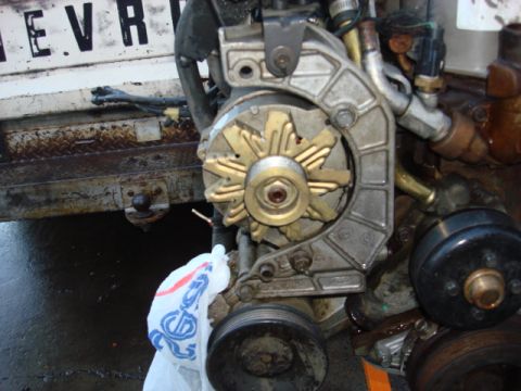 1983 Ford Bronco - here is the stock 2G. it is a 10-2 bolt not 12-6 but the mount will do both.