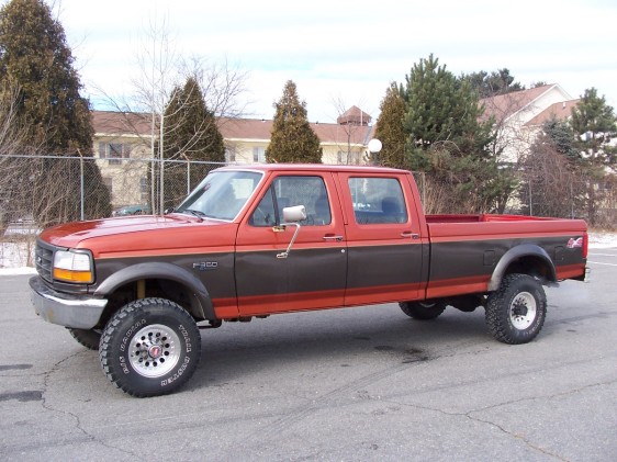 1993 Ford F-350 “4x4”