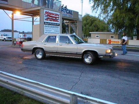 1988 Mercury Grand Marquis - warmup burnout at the dragstrip in St. Thomas.