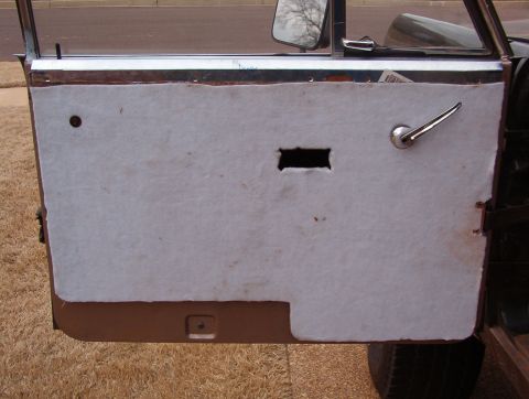 1975 Ford Bronco - The steel top lip wraps up to the glass, like modern door panels. When the panel is adjusted correctly, the vent window will just clear the…