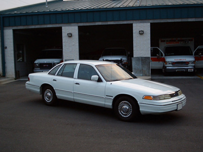 1994 Ford Crown Victoria photo