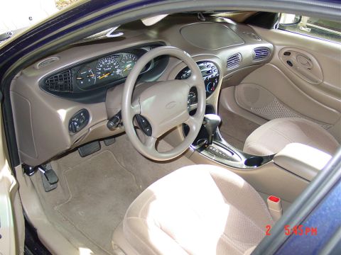 1998 Ford Taurus photo