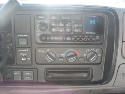 1998 GMC Sierra 1500 - factory and actually works good!
