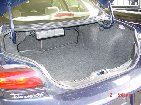 1998 Ford Taurus photo