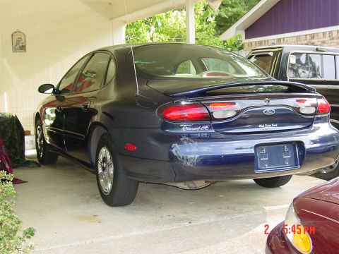 1998 Ford Taurus photo