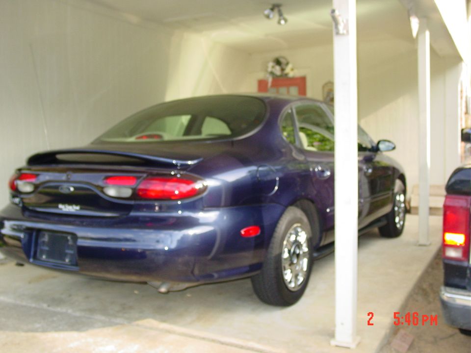 Her right rear... it's a bit blurry but you can still see the dual exhaust..