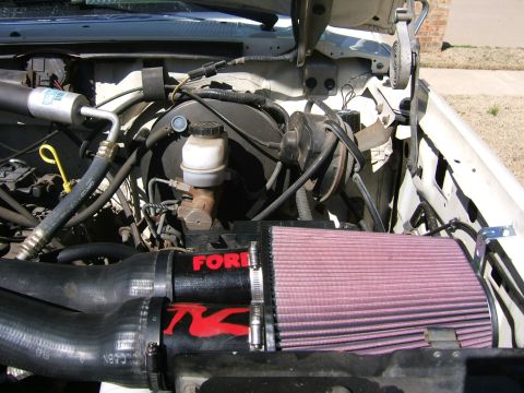 1991 Ford Bronco - air filter attached..the D is cut off...