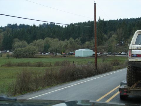 1996 Ford Bronco - The line to get in.