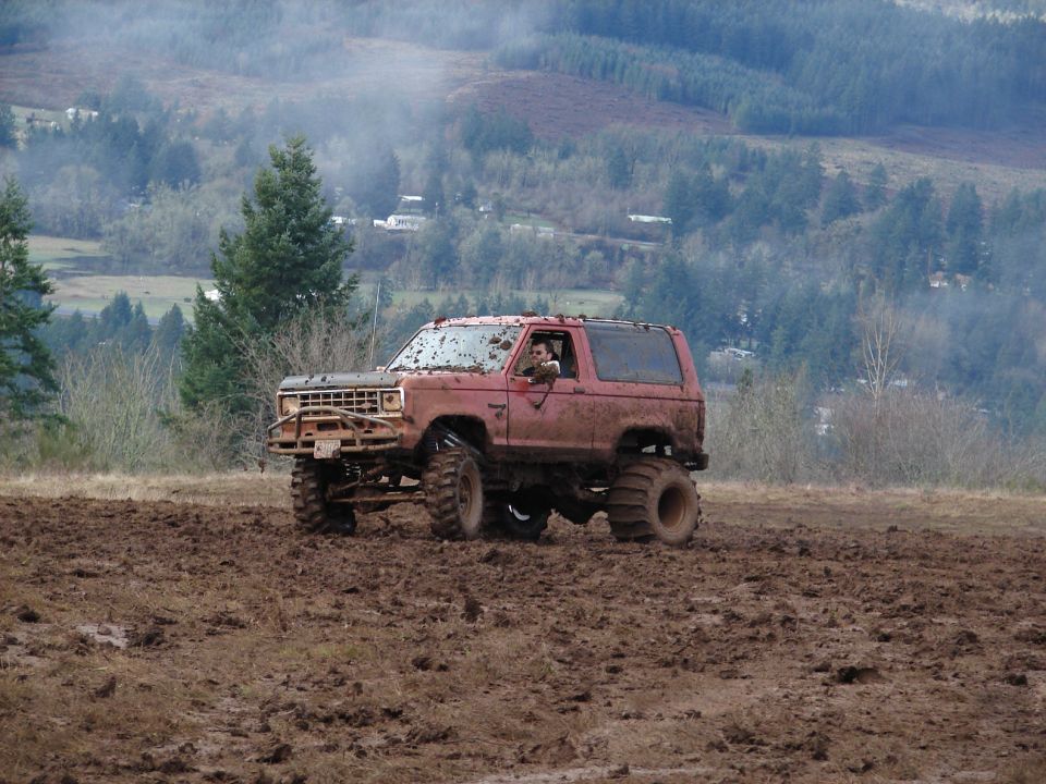 This was an awesome broncoII.  Had a v8 with lots of power.