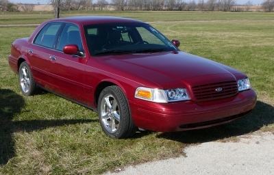 2003 Ford Crown Victoria - Tony's 03