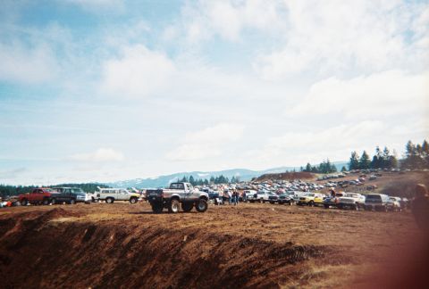 1978 Ford Bronco - Ok there was a LOT of people there