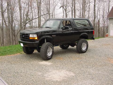 1995 Ford Bronco photo