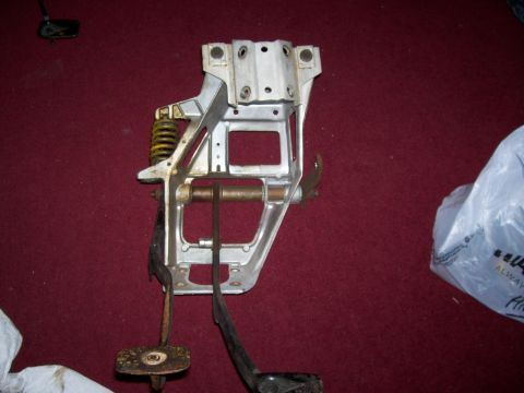 Mechanical Clutch Pedals - 1985 Ford Bronco