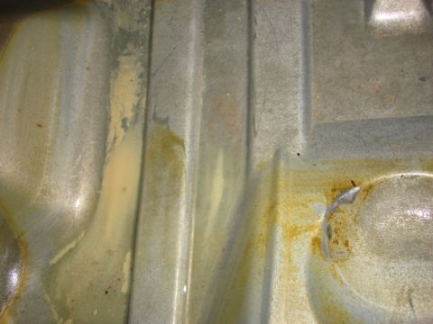 1983 Ford Bronco - here is the pass side inside the tank.