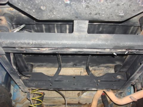 1983 Ford Bronco - here is another shot of no tank.