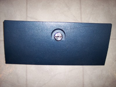 1975 Ford Ranchero - Glove Box - Before