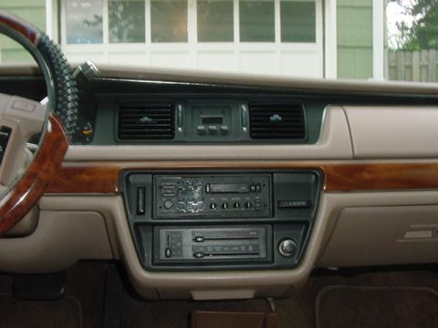 1992 Ford Crown Victoria photo