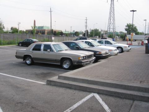 1988 Mercury Grand Marquis - a few of the Canada and MI guys meeting at a McDonalds just over the canadian border.