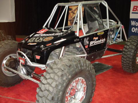 1994 Ford Bronco - This custom off-road buggy features a roll cage and BFGoodrich tires, not a 1994 Ford Bronco.
