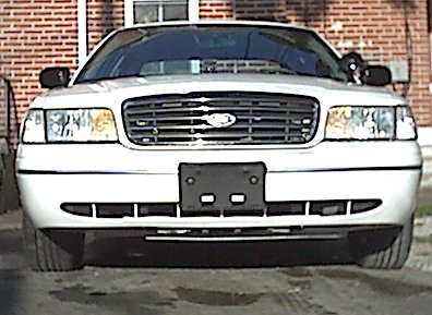 1998 Ford Crown Victoria - It's gonna run you over!