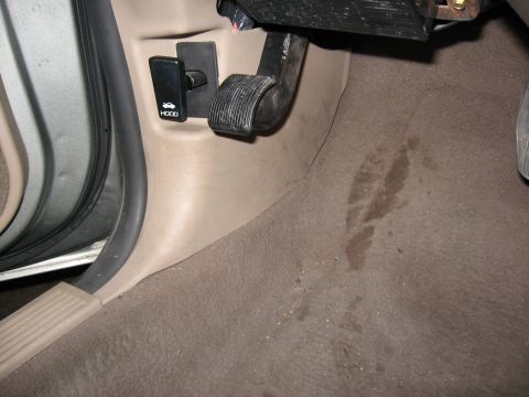 2001 Ford Crown Victoria - Before picture
