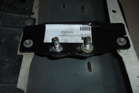 1996 Ford Bronco - A label on the bumper bracket indicates it is for a 1992-1996 Ford F-Series pickup truck.