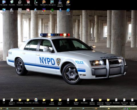 1998 Ford Crown Victoria photo