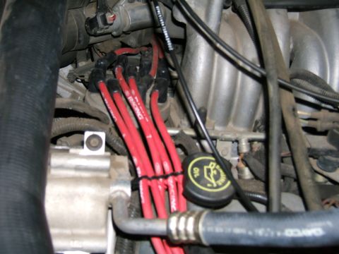 1991 Ford Bronco - used tie-raps to tidy things up