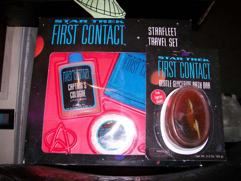 Star Trek First Contact Starfleet travel set cologne and bath bar