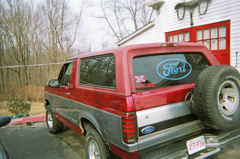 1994 Ford Bronco photo