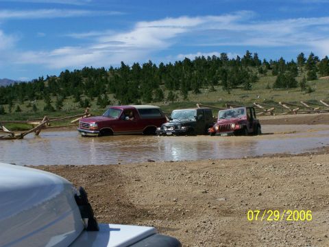 1995 Ford Bronco - its nice to be FULL SIZE