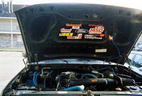1993 Ford Bronco - Lots mo stickas. HP gain: immeasurable!