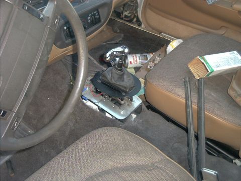 1995 Ford Crown Victoria - thats factory....aint it??